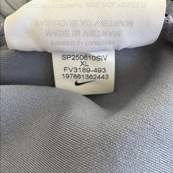 Nike Light Gray Dri-FIT Shorts, EYBL Park District, Loose Fit Size XL - Picture 11 of 12